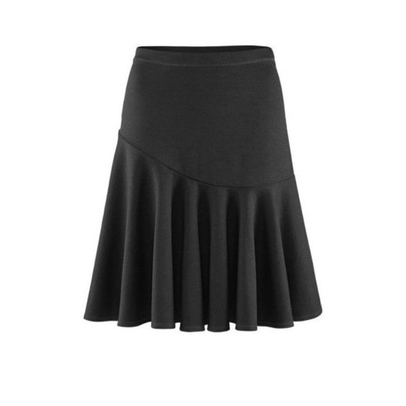 CAbi Dresses & Skirts - CABI #3098 Black Ponte Fit+Flare Skater Skirt sz 8